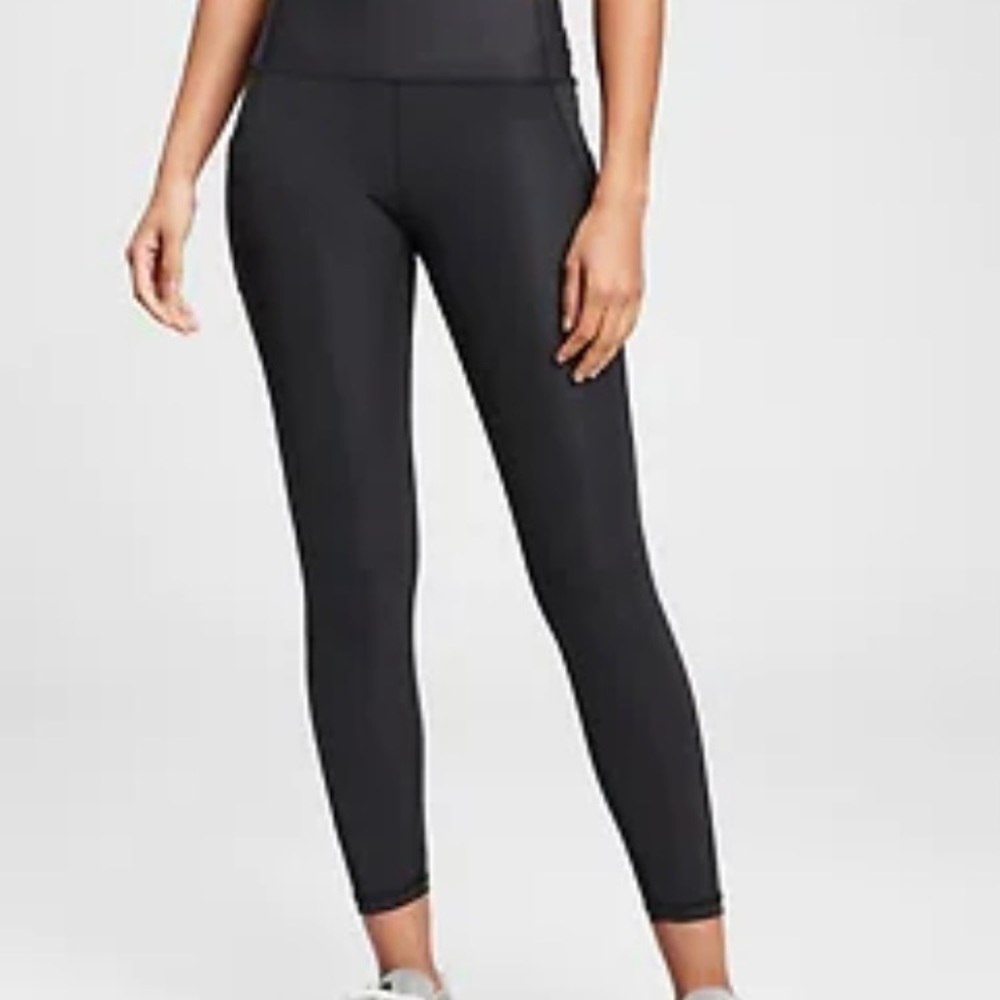 Gap athletic leggings size M